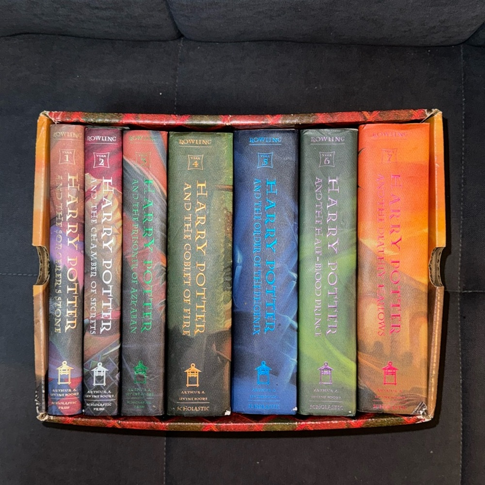 The Harry Potter Complete Collection- 7 Books
